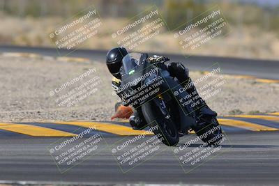 media/Dec-17-2022-SoCal Trackdays (Sat) [[224abd9271]]/Turn 7 Set 1 (1125am)/